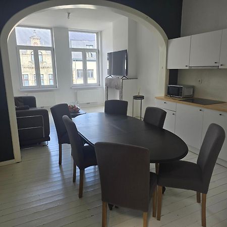 Living History - Suikernest Aparthotel Antwerpen Bagian luar foto