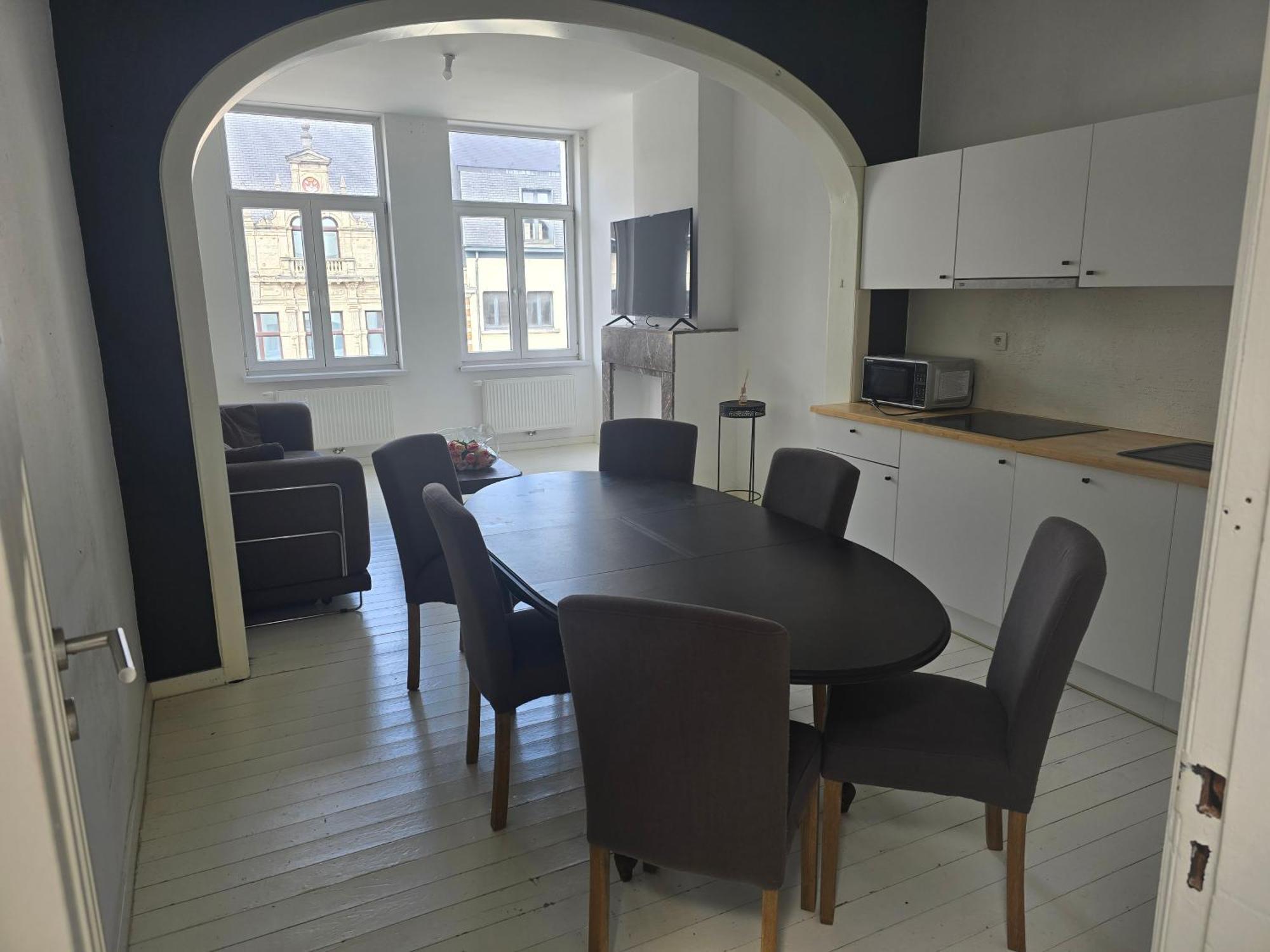 Living History - Suikernest Aparthotel Antwerpen Bagian luar foto