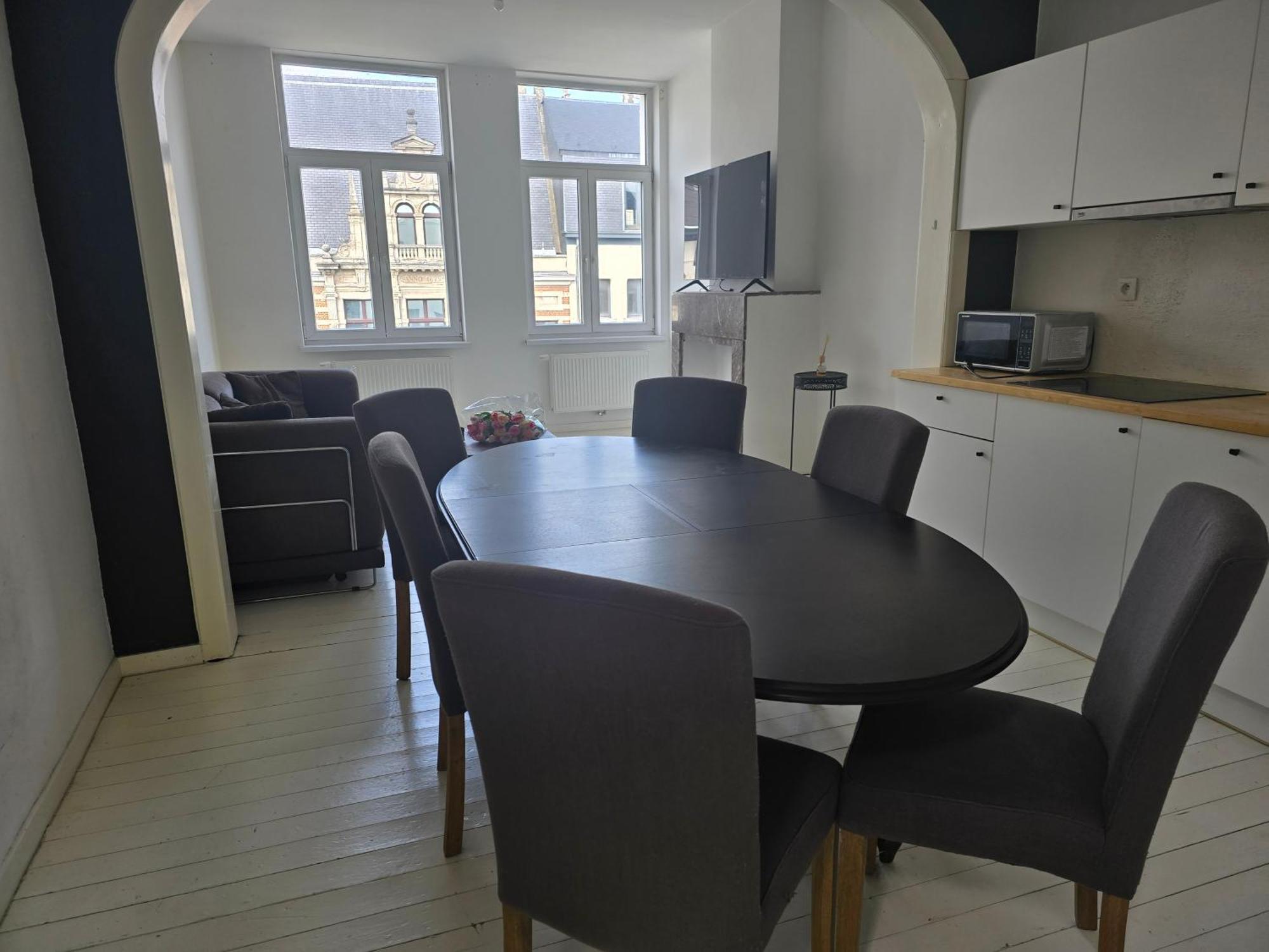 Living History - Suikernest Aparthotel Antwerpen Bagian luar foto