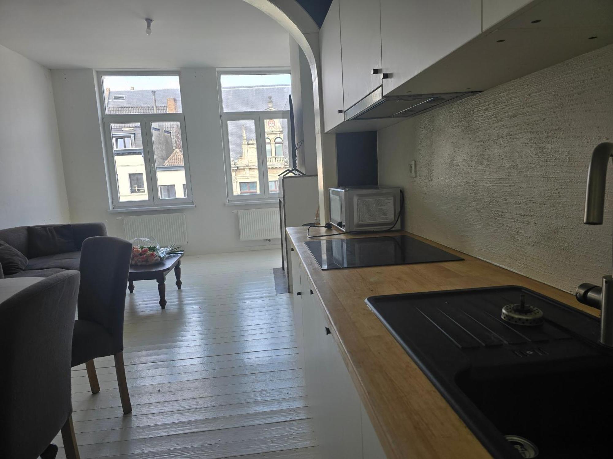 Living History - Suikernest Aparthotel Antwerpen Bagian luar foto