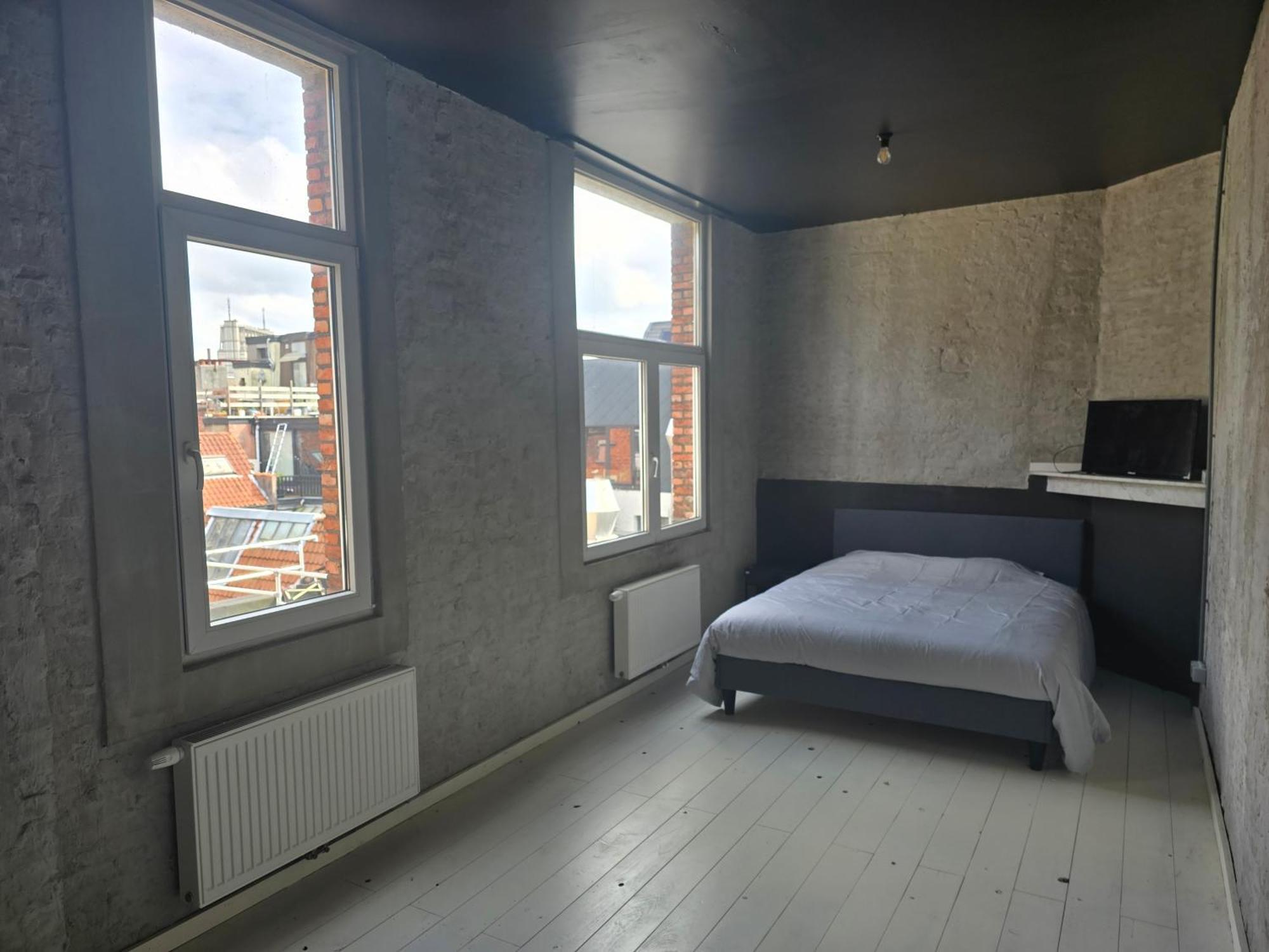Living History - Suikernest Aparthotel Antwerpen Bagian luar foto