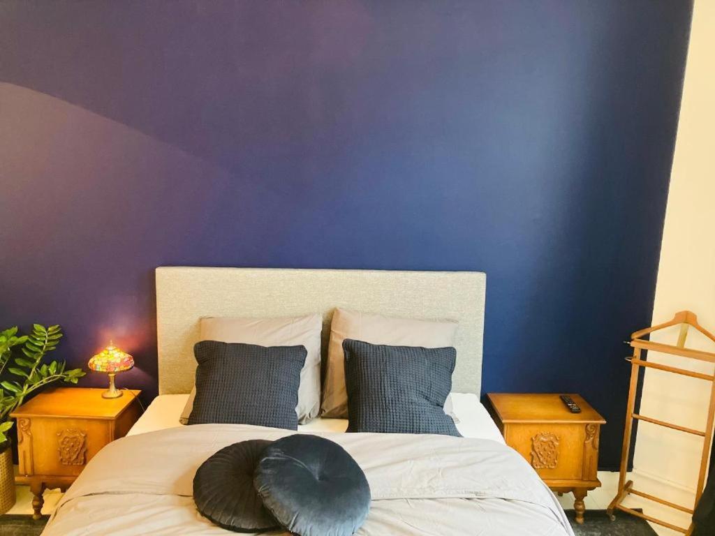 Living History - Suikernest Aparthotel Antwerpen Bagian luar foto