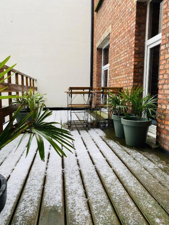 Living History - Suikernest Aparthotel Antwerpen Bagian luar foto
